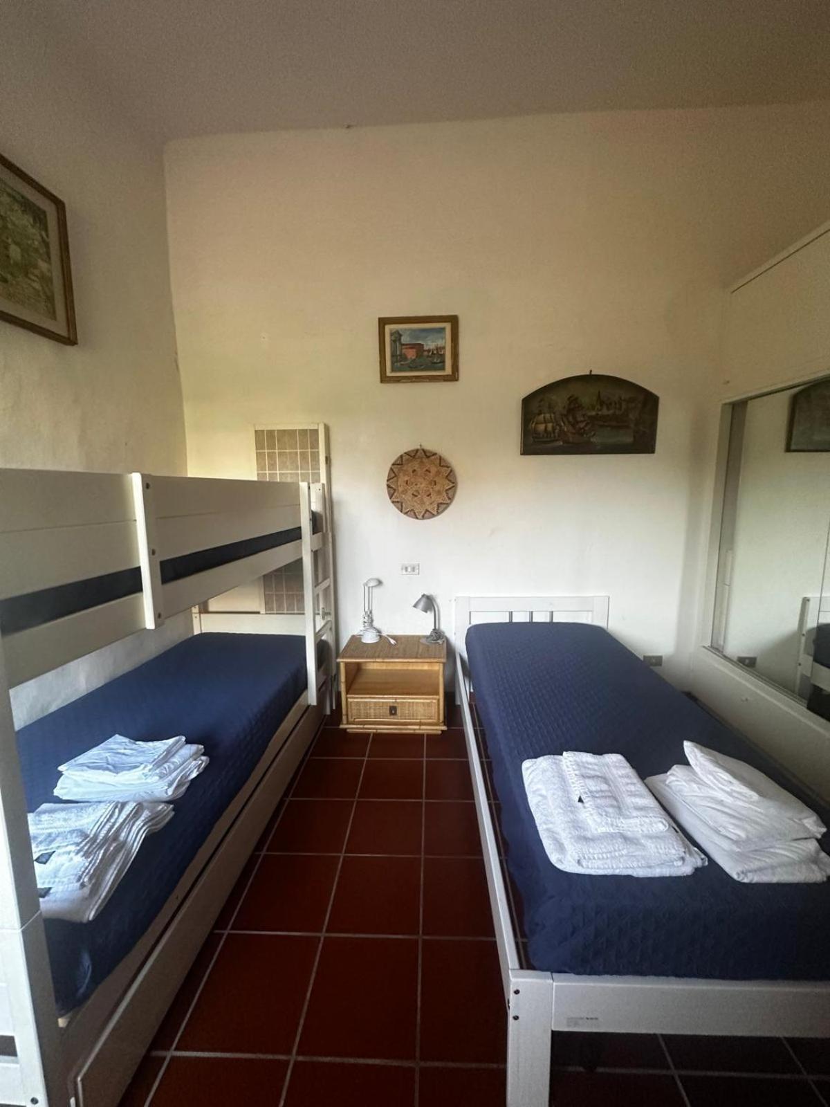 Maison Des Amis Villa Capraia Ngoại thất bức ảnh